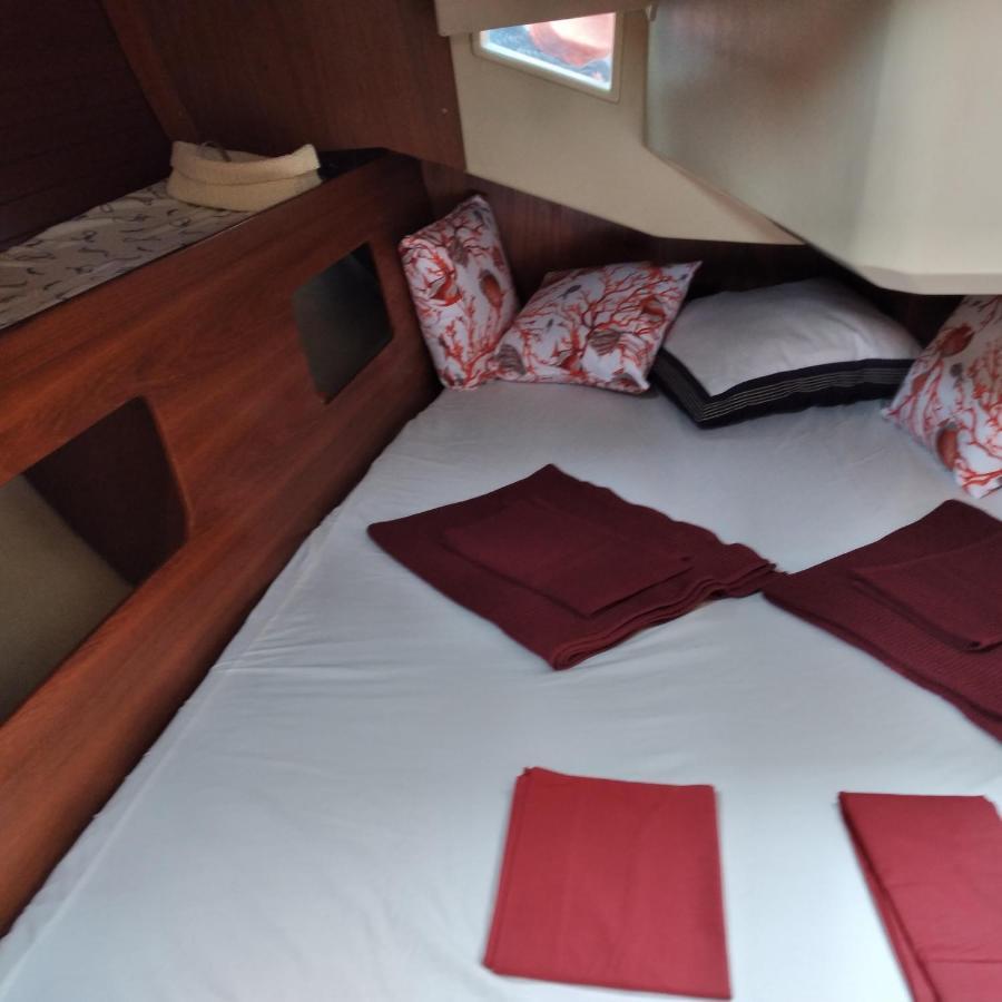 Bed And Boat Holiday Hotel La Spezia Ngoại thất bức ảnh