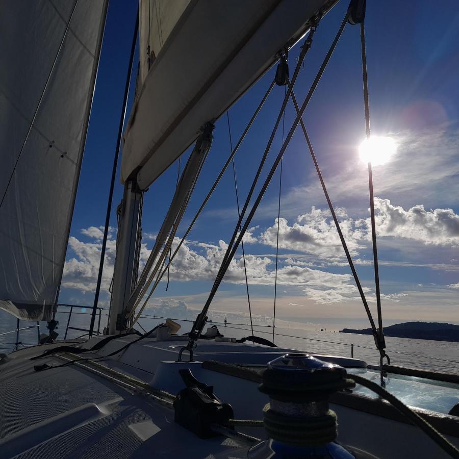 Bed And Boat Holiday Hotel La Spezia Ngoại thất bức ảnh