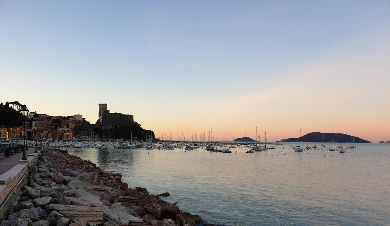 Bed And Boat Holiday Hotel La Spezia Ngoại thất bức ảnh
